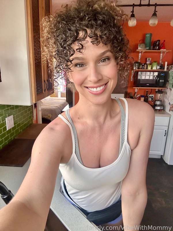 @VibeWithMommy