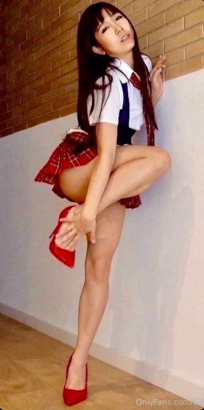 @littlesubgirl